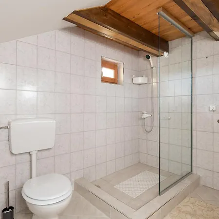 Gorgeous In With Sauna Apartment Vrbovsko